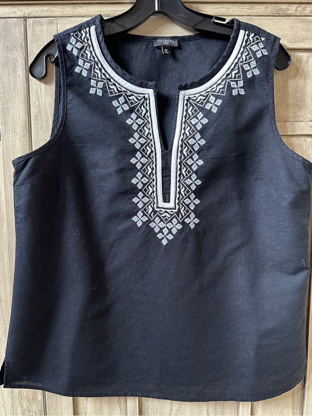 Talbots Petites Women’s Embroidered Top Shirt Linen Cotton size 10 P 10P Black